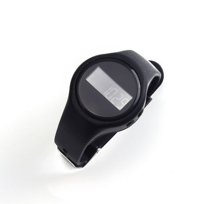 EU Standard White Simple Pedometer Bracelet With Long Distance Tracking