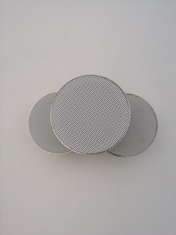 5.0 BT Version Mini Portable Portable Outdoor Speaker Wireless Loudspeaker